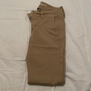American Eagle kick boot khakis size 6
